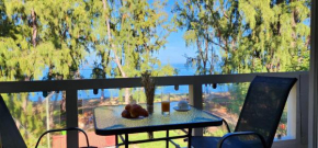 Phoenix Beach Apartments sea view